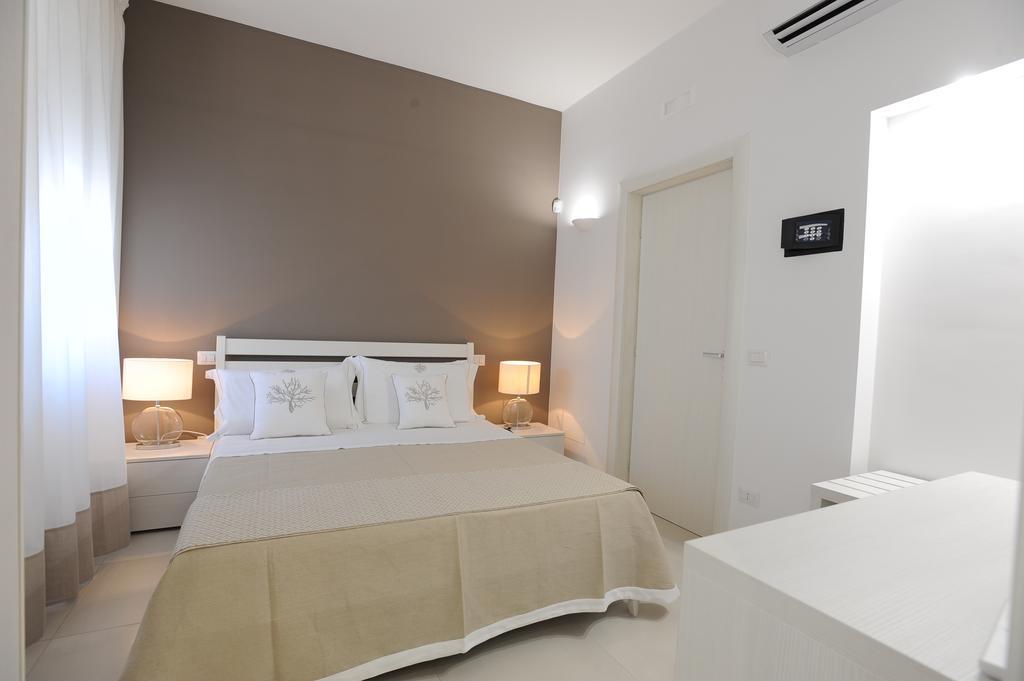 Filo Di Vento Hotel Porto Cesareo Bagian luar foto